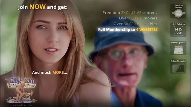 Elis füttert Ihre Muschi oma granny xxx mit einem großen dildo, bis Sie Cremes