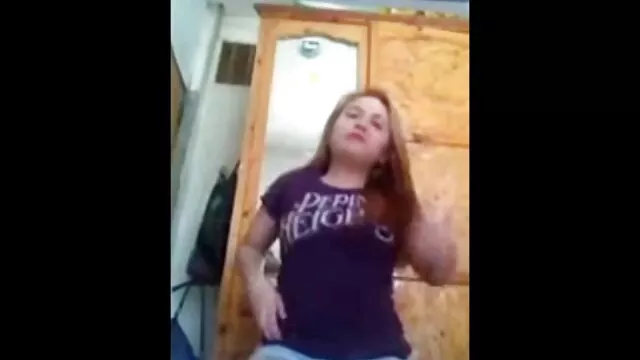 Zwei oma 75 sex glamour Küken immer heiß an der bar 2