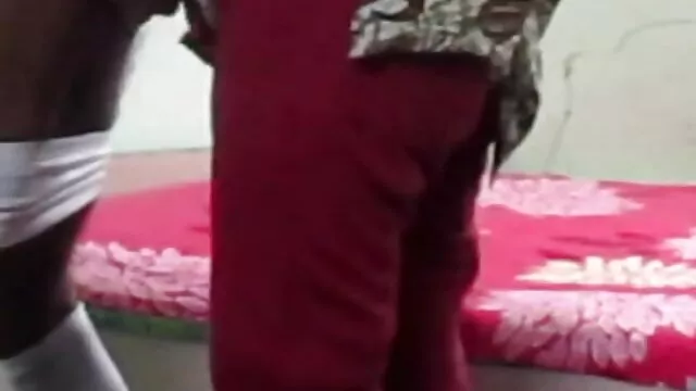 masturbiert in tan Strümpfe mature oma sex